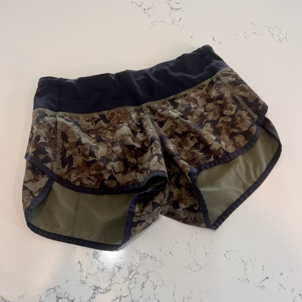 Lululemon Speed Shorts Size 2